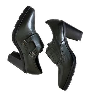 GIOVE Leather Buckle Boots. Made in Italy. 36